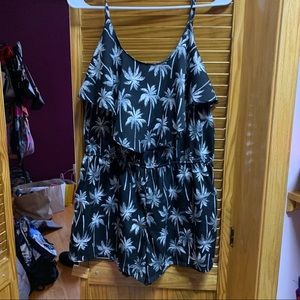 ‼️Closet Clean Out Sale Floral Romper